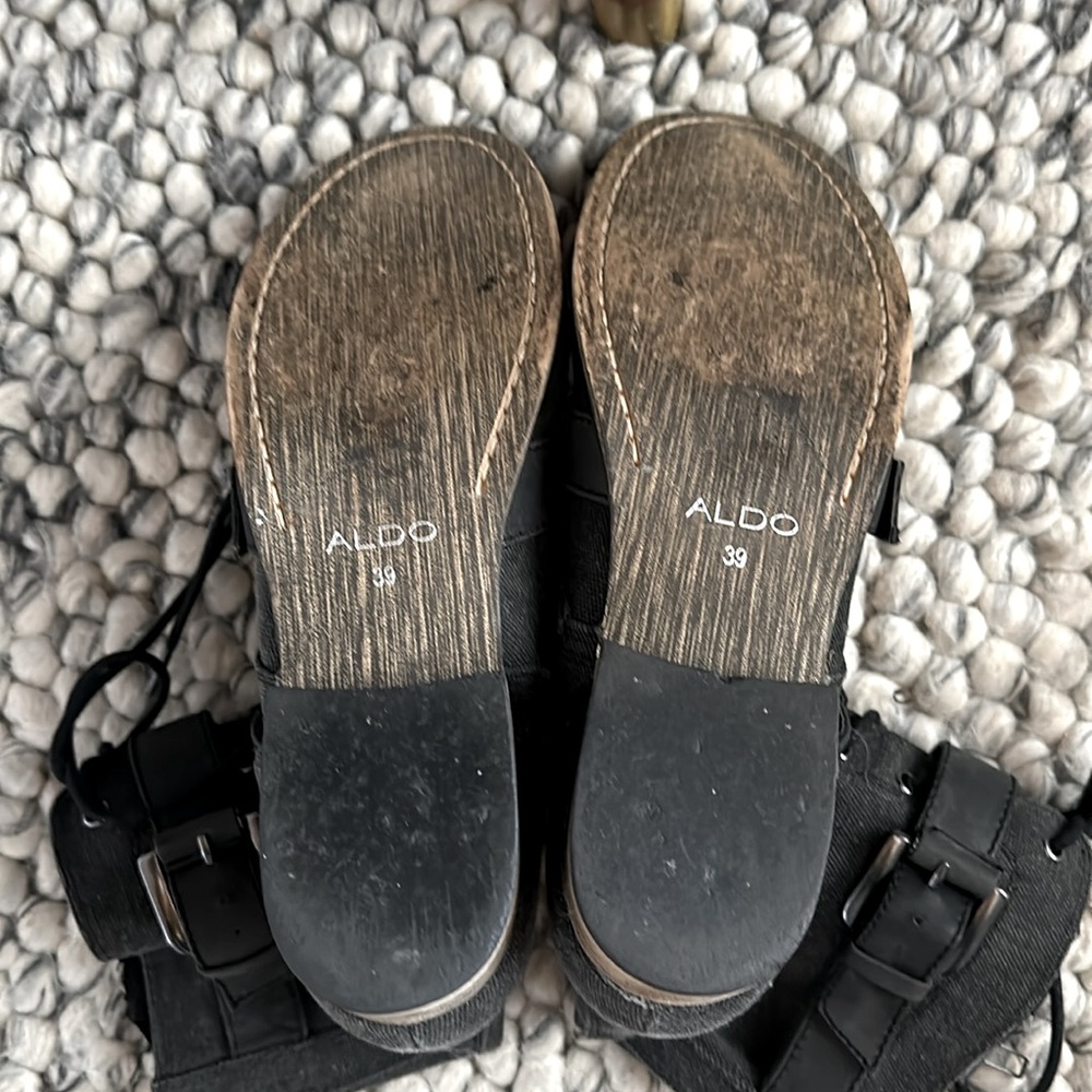 ALDO grey denim boots, size 39/8.  Worn 1x, so like new. - Picture 7 of 8
